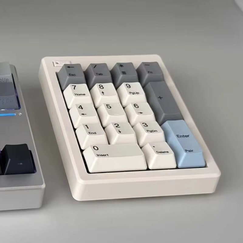 Magic-Force MF17  Wireless Mec - Mechanical Keyboard 评论和价格